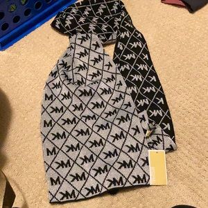 Michael Kors scarf